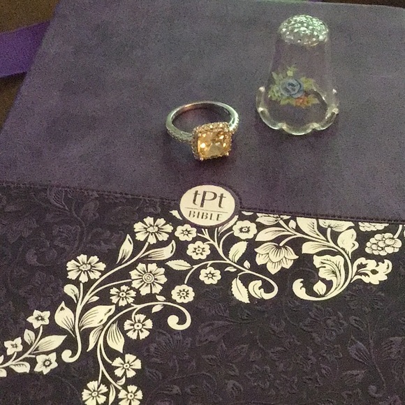 COPY - SS 925, Canary Yellow CZ Simulated Diamond Ring…gorgeous. - Picture 1 of 6